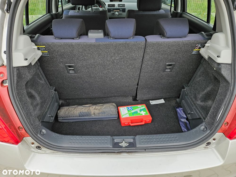 Suzuki Swift 1.3 4x4 Comfort - 24