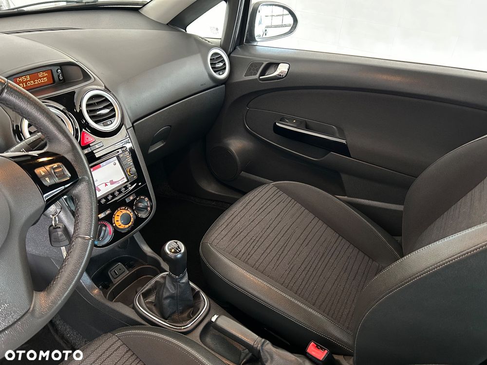 Opel Corsa 1.4 16V Color Elegance - 14