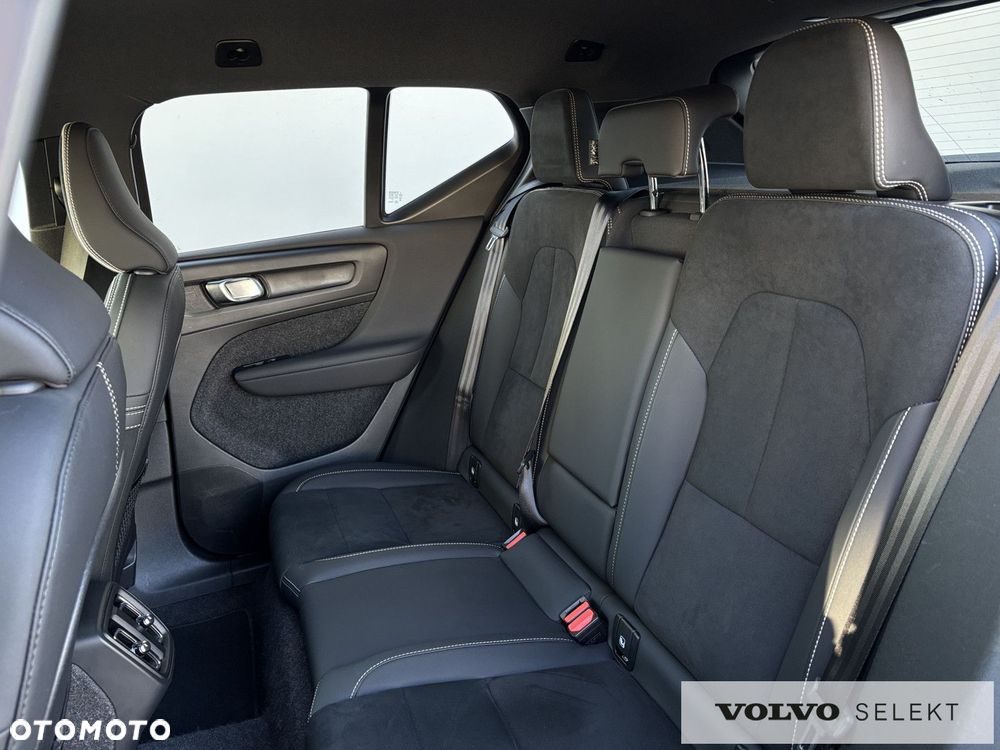 Volvo XC 40 - 11