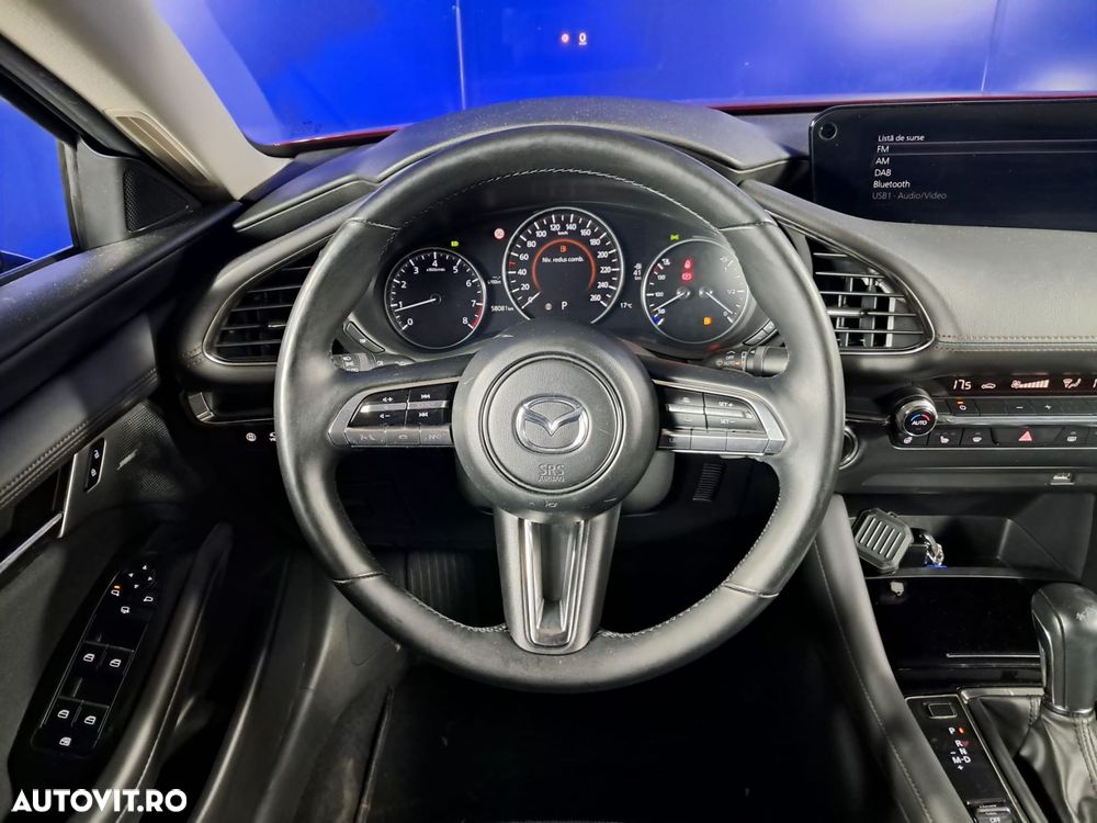 Mazda 3 - 12