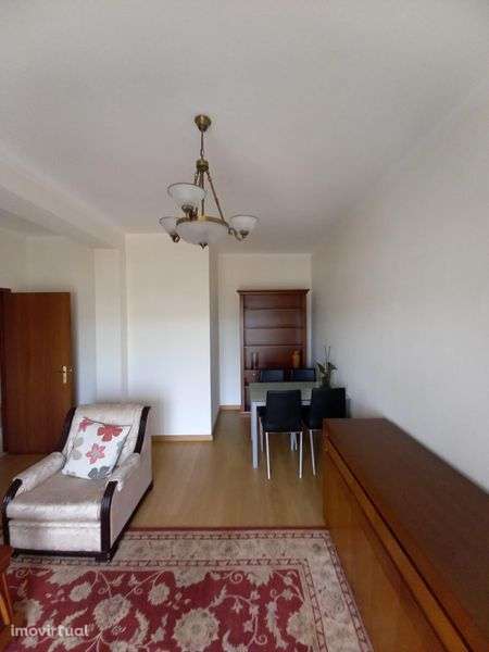 Apartamento T2 para arrendamento - Grande imagem: 4/8