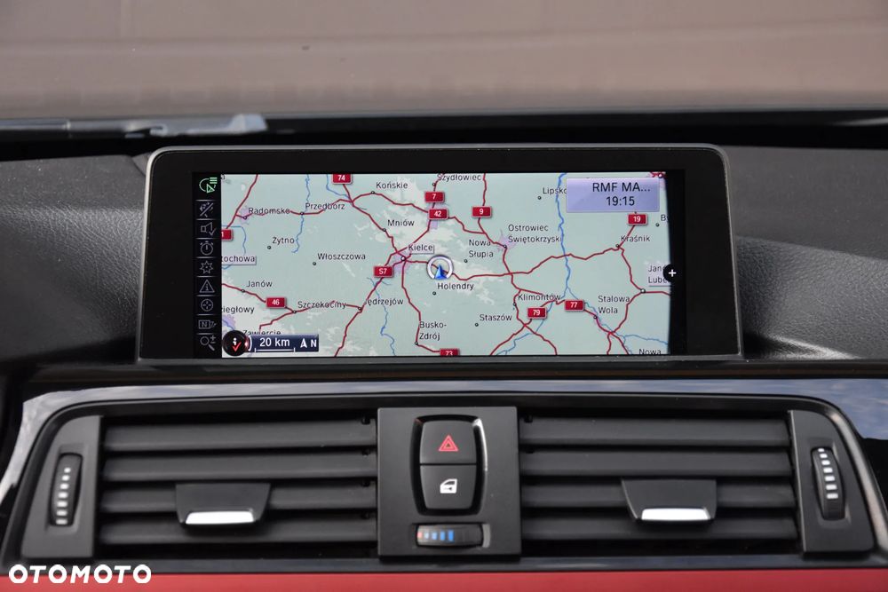 BMW Seria 3 320d Sport Line - 25