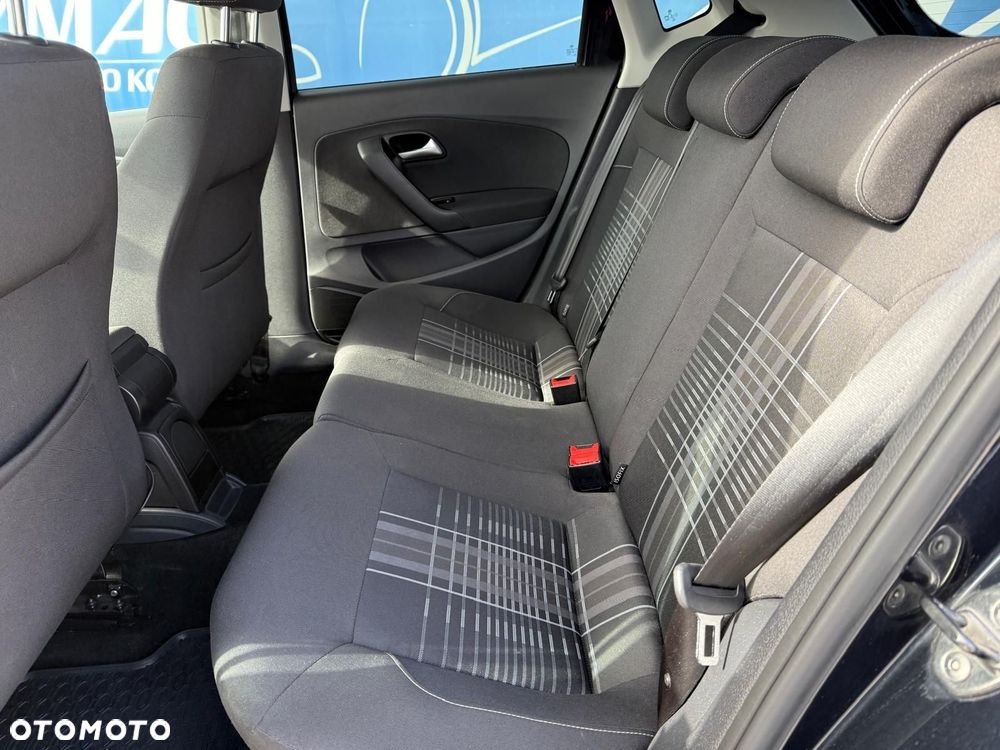 Volkswagen Polo 1.4 TDI Blue Motion Technology Lounge - 10