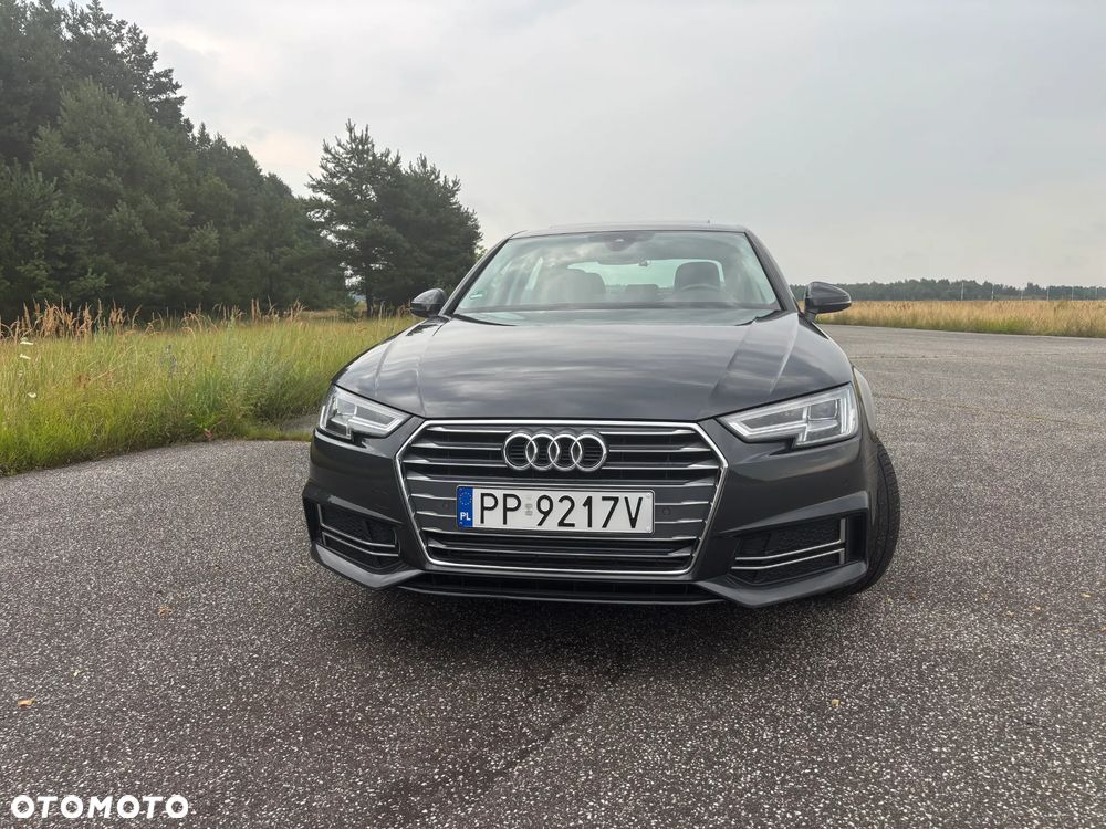 Audi A4 Limousine 2.0 TFSI ultra S tronic sport - 4