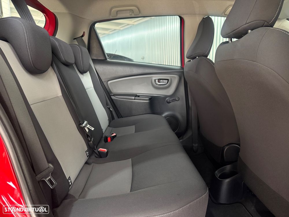 Toyota Yaris 1.0 VVT-i Comfort Plus - 27