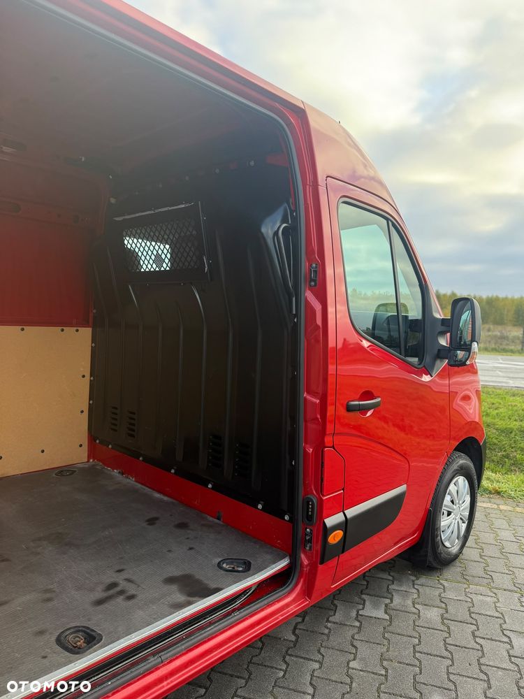 Nissan Nv400 - 16