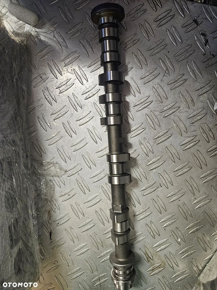 wałek rozrządu wydechowy ford 1.6 ecoboost - 1