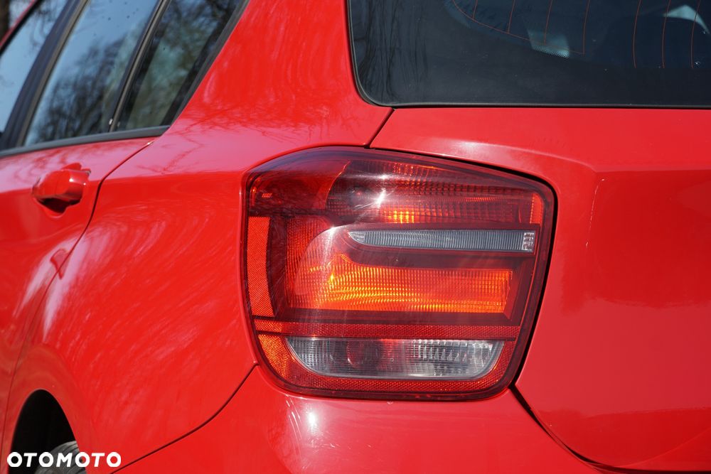 BMW Seria 1 116d - 14