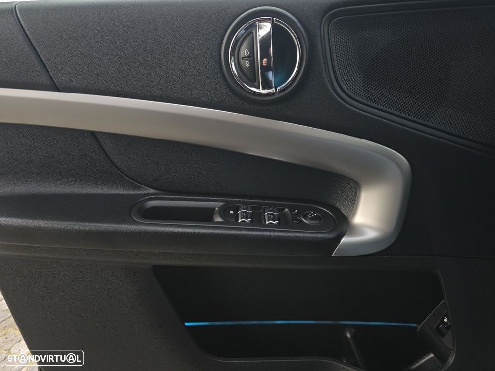 MINI Countryman Cooper SE Premium Essential Auto - 34