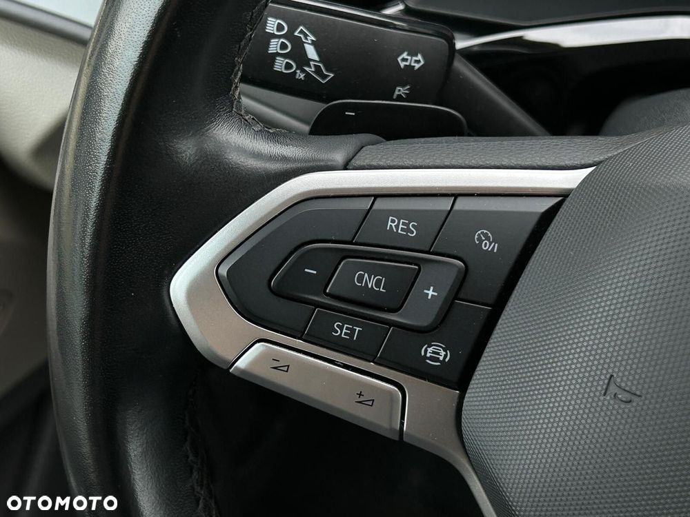 Volkswagen Multivan 1.5 TSI L1 Life DSG - 21