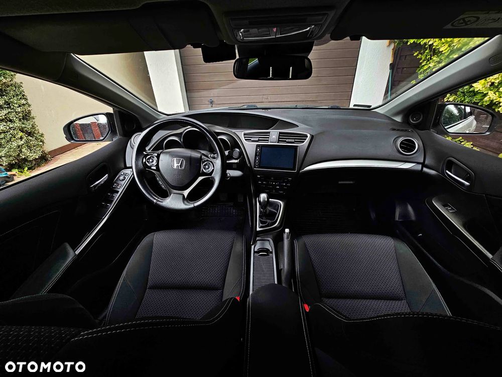 Honda Civic 1.8 Elegance (Honda Connect+) - 9