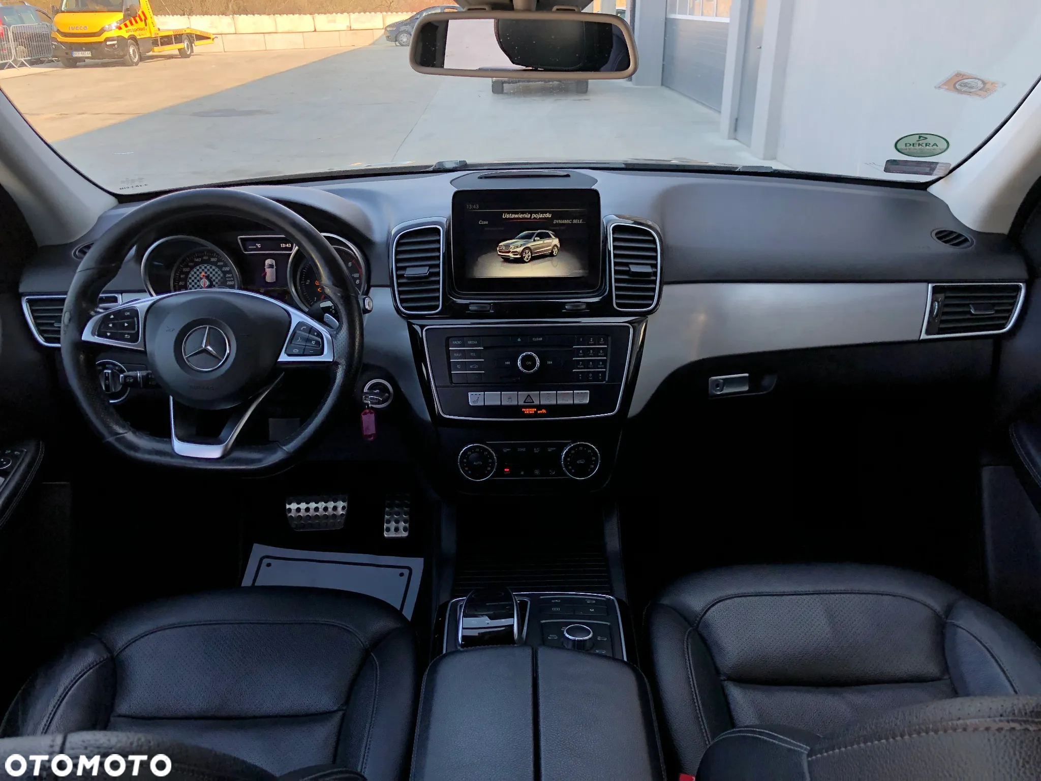 Mercedes-Benz GLE 350 d 4-Matic - 12