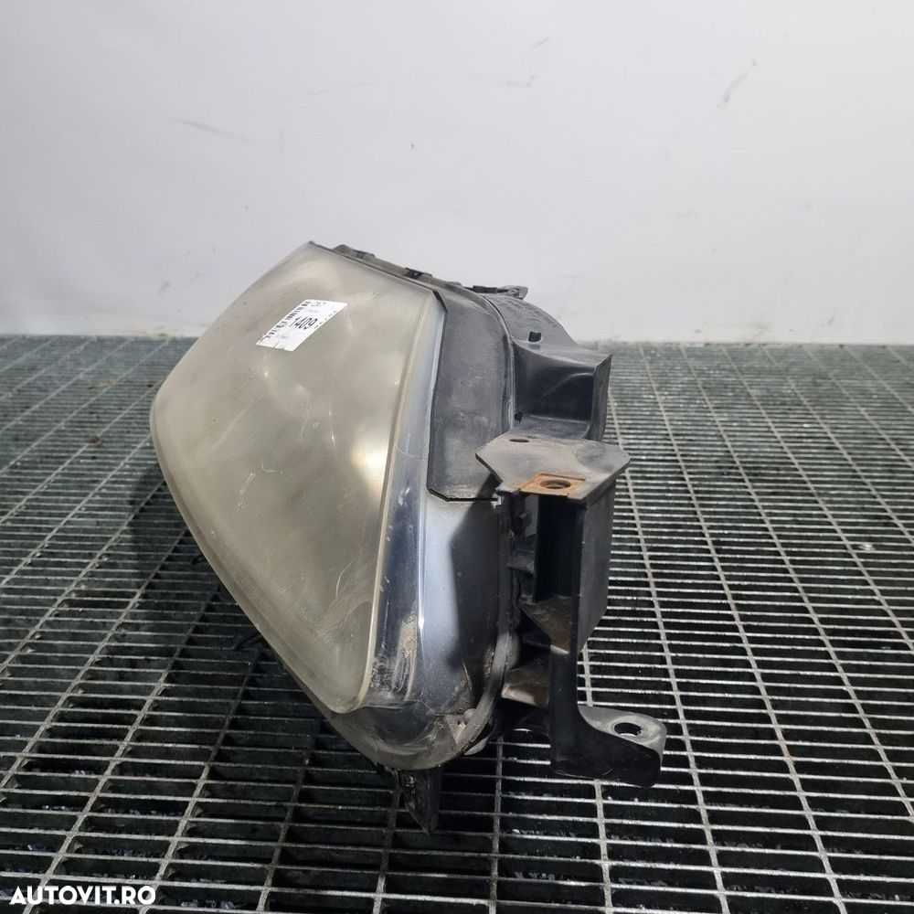 Far Dreapta Mazda CX - 7 2006 - 2012 SUV 4 Usi (1409) Xenon - 2