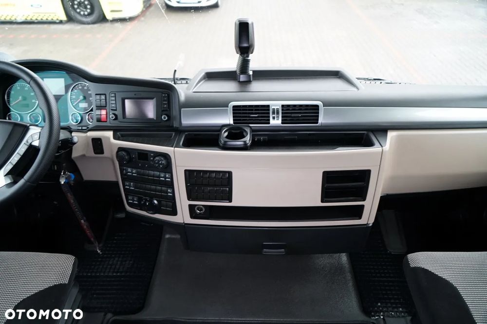 MAN TGX 18.470 / LOW DECK / MEGA / REGULOWANE SIODŁO / 2020 ROK / NA - 30