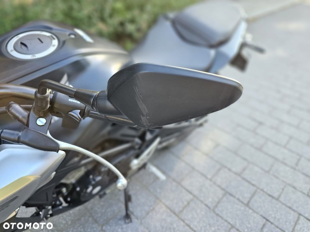 Honda CBF - 15