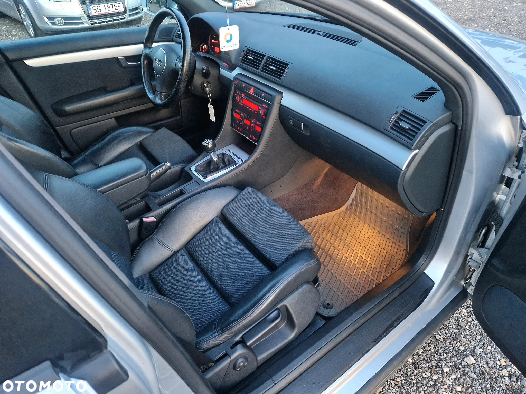 Audi A4 Avant - 14
