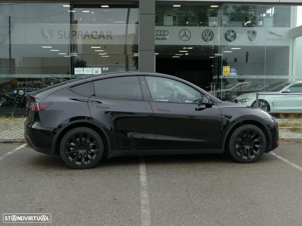 Tesla Model Y Tração Traseira - 39