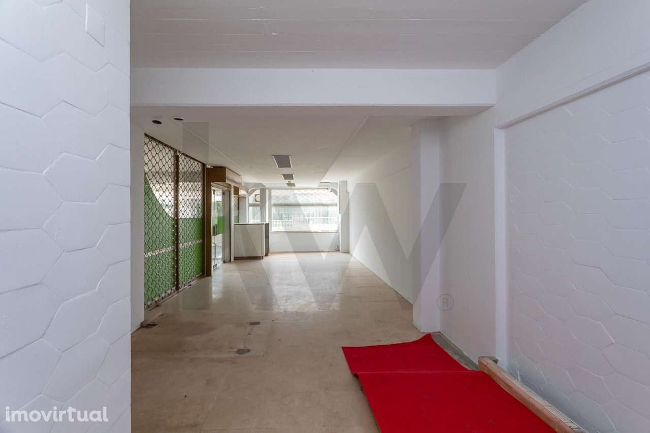 Loja com Montra Premium no Coração do Bairro do Rosário, Cascais - Grande imagem: 5/15