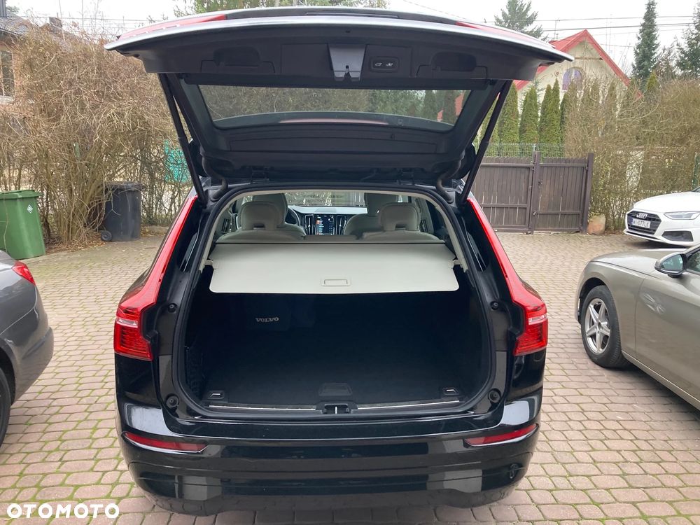 Volvo XC 60 B4 D Core - 17