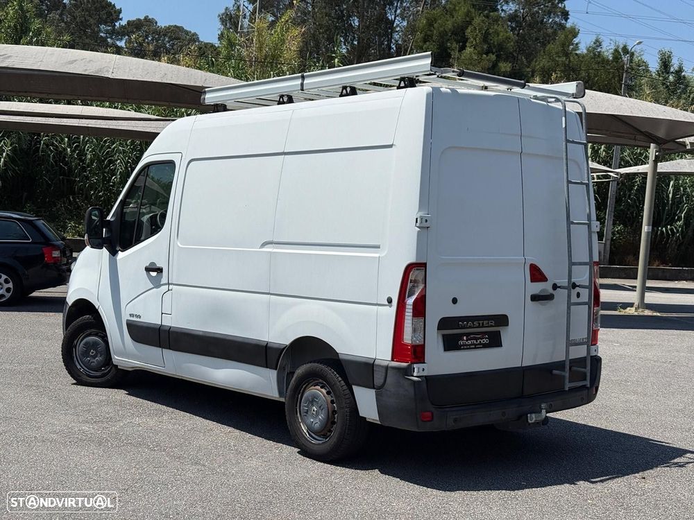 Renault Master 2.3 dCi L2H2 3.3T 100 - 6