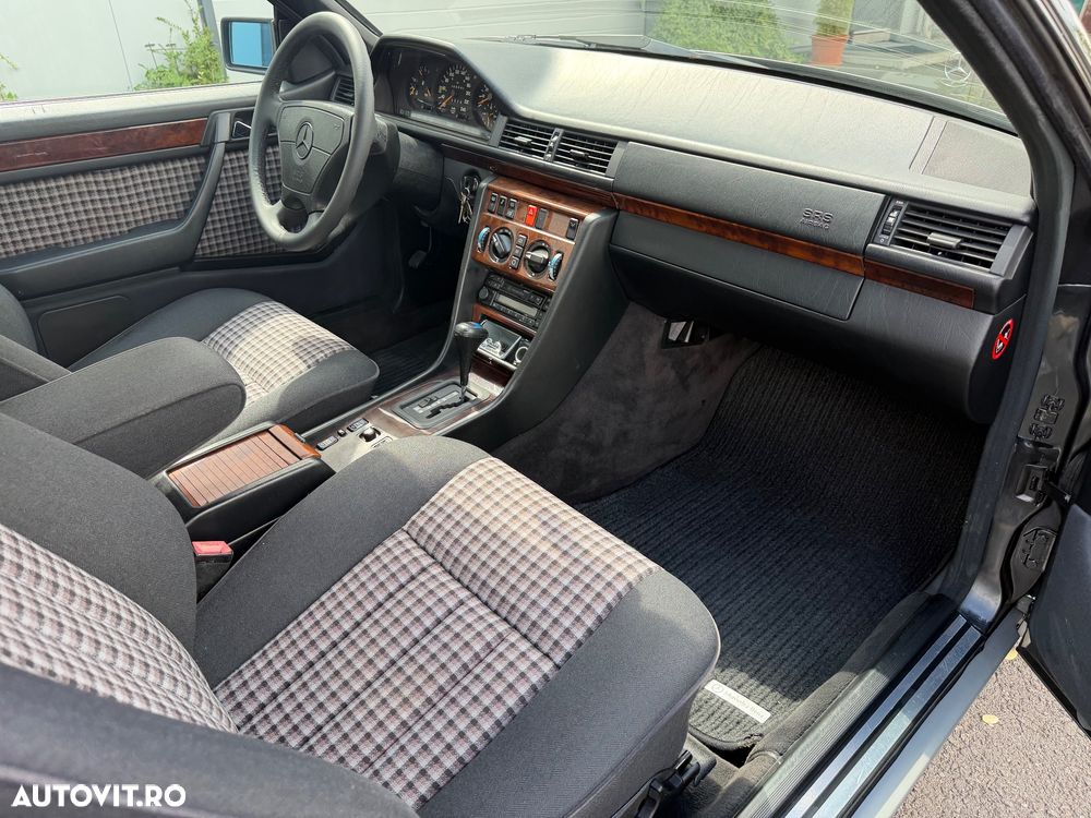 Mercedes-Benz W124 - 17