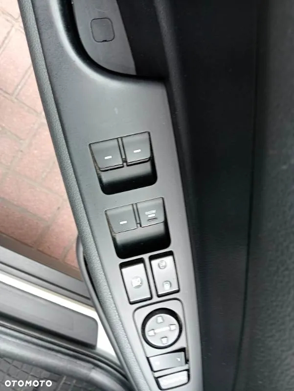 Hyundai Tucson 1.6 GDI BlueDrive Comfort 2WD - 10