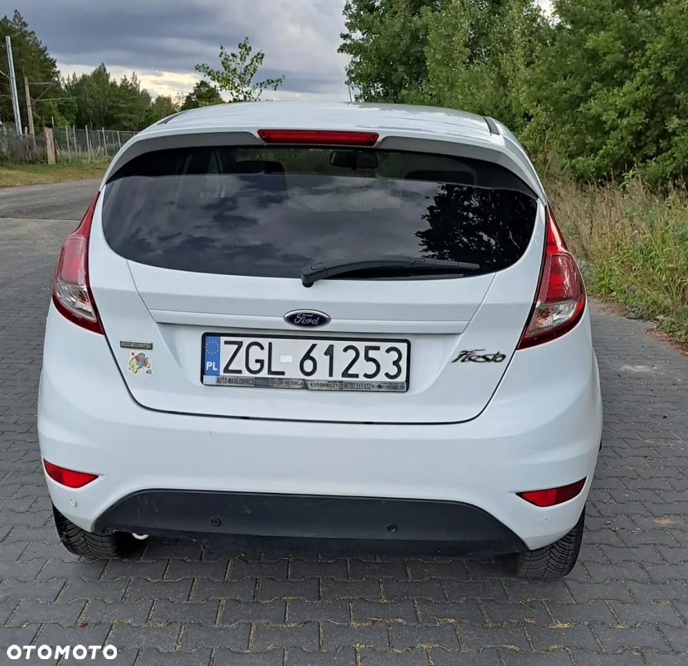 Ford Fiesta 1.0 EcoBoost Titanium - 4