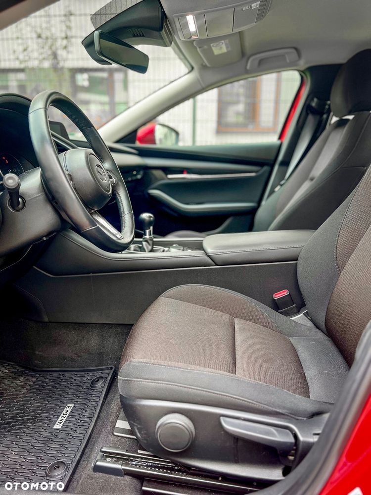 Mazda 3 - 7