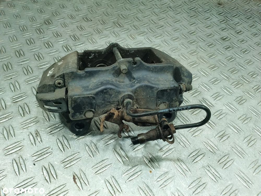 ZACISK HAMULCOWY PRAWY TYŁ AUDI Q7 (2005-2015) 2076730410 3.0 TDI - 5