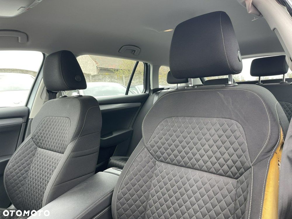 Skoda Superb 2.0 TSI Style DSG - 13