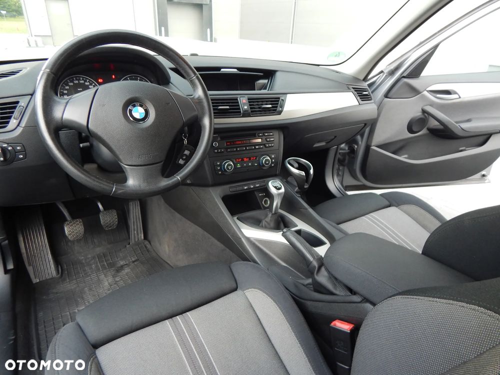 BMW X1 sDrive18i xLine - 15