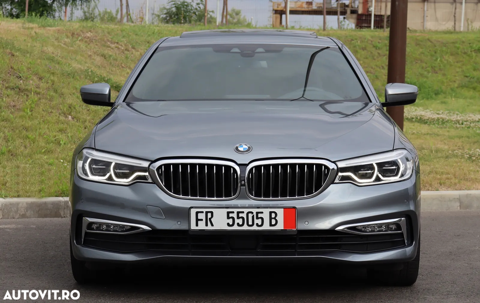 BMW Seria 5 530i AT - 4