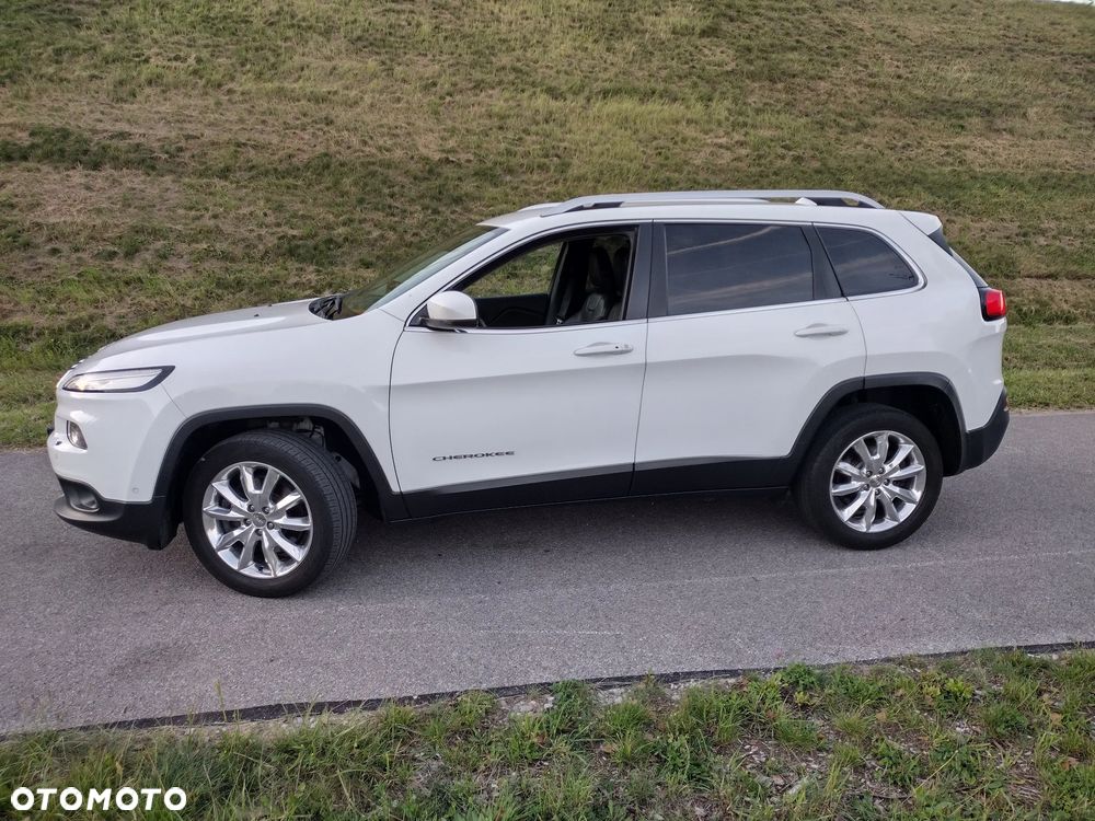 Jeep Cherokee 2.2 MJD Active Drive II Limited - 2