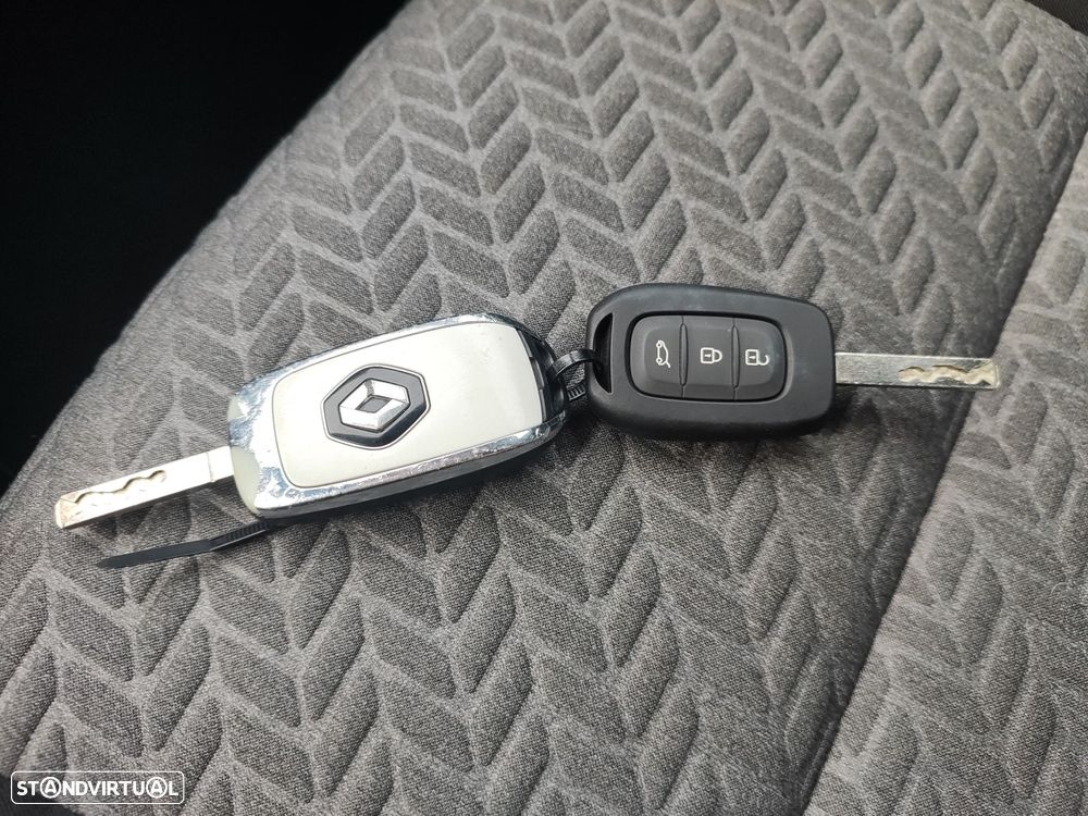 Renault Clio 1.5 Blue dCi Evolution - 15