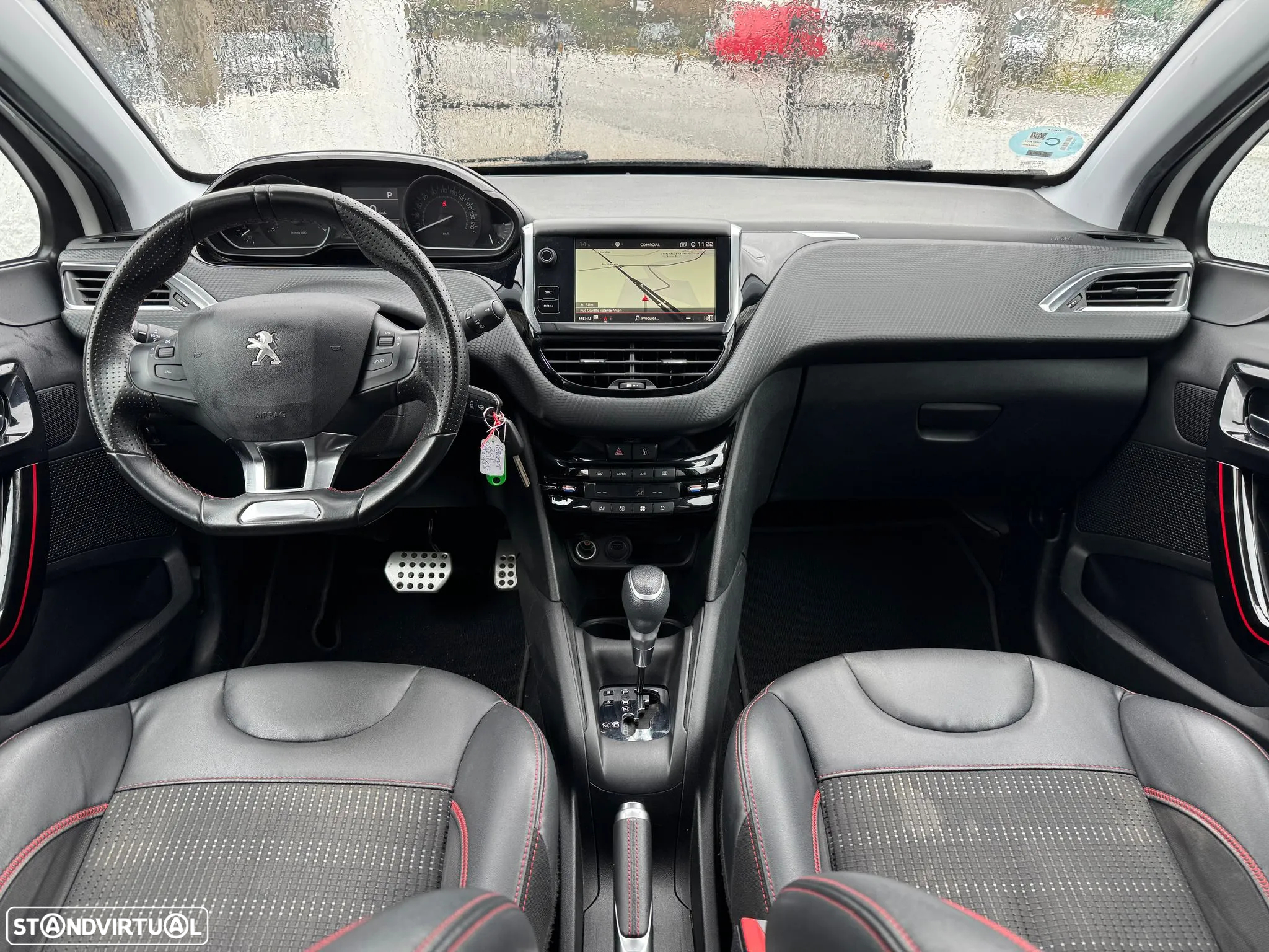 Peugeot 208 1.2 PureTech GT Line EAT8 - 12