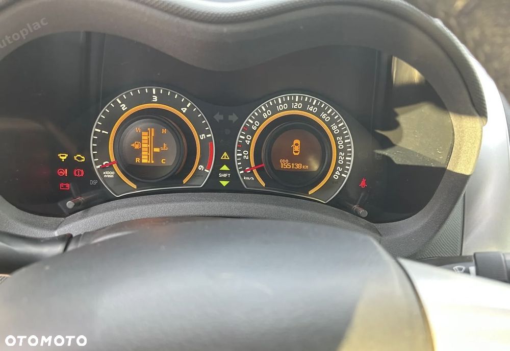 Toyota Auris - 12
