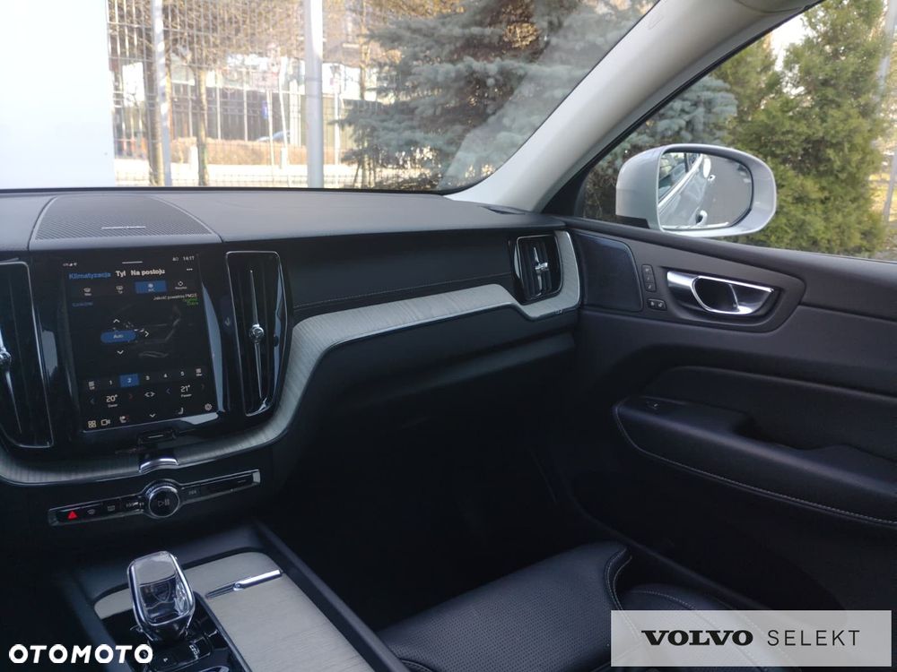 Volvo XC 60 - 22