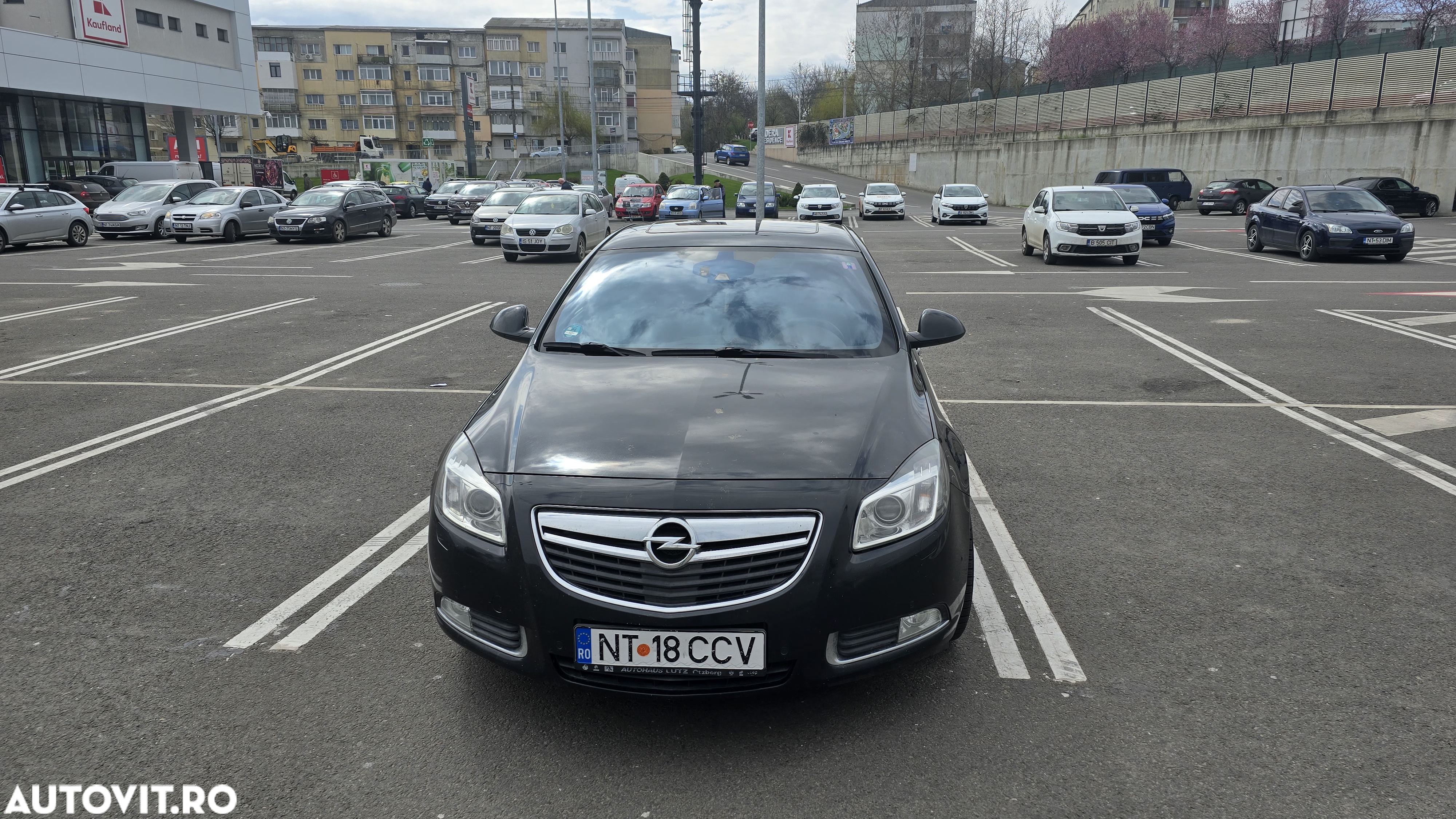 Opel Insignia 2.0 BiTurbo CDTI 4x4 Aut. Sport - 3