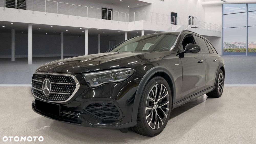 Mercedes-Benz Klasa E 300 de PHEV 4-Matic Avantgarde 9G-Tronic - 2