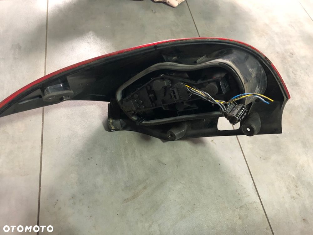 Lampa lampy tył lewa prawa Renault Laguna II kombi - 4