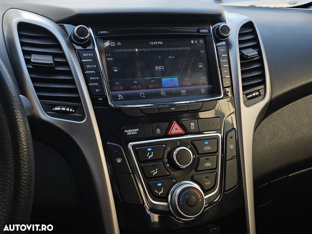 Hyundai i30 1.4 CRDi Trend - 6