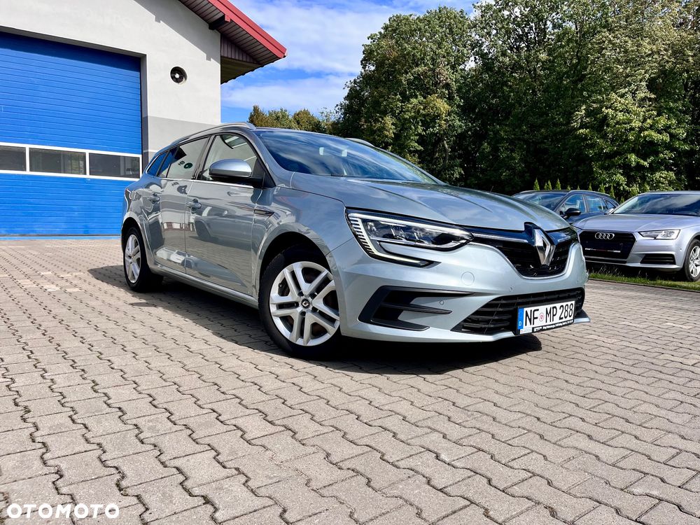 Renault Megane - 5