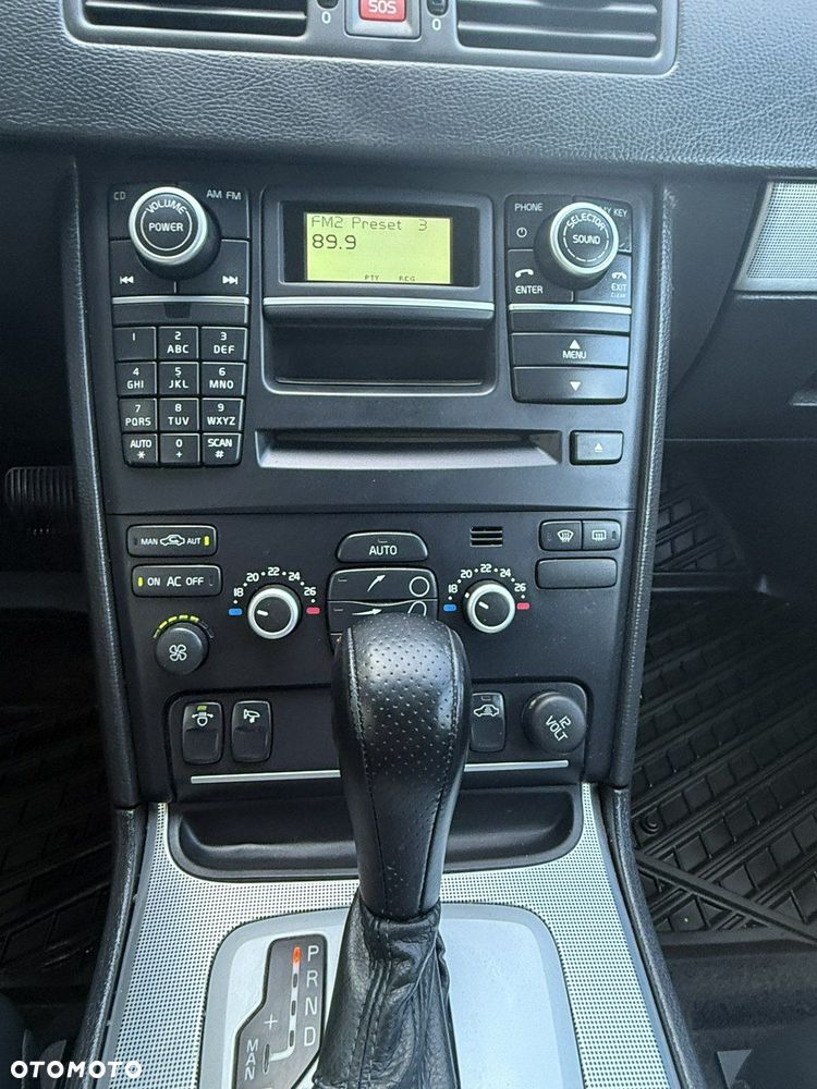 Volvo XC 90 - 24