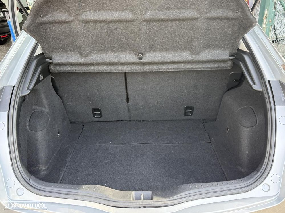 Honda Civic 1.4 Comfort - 28
