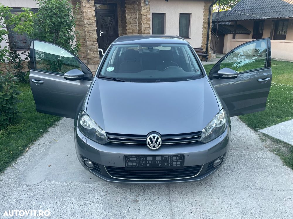 Volkswagen Golf - 10