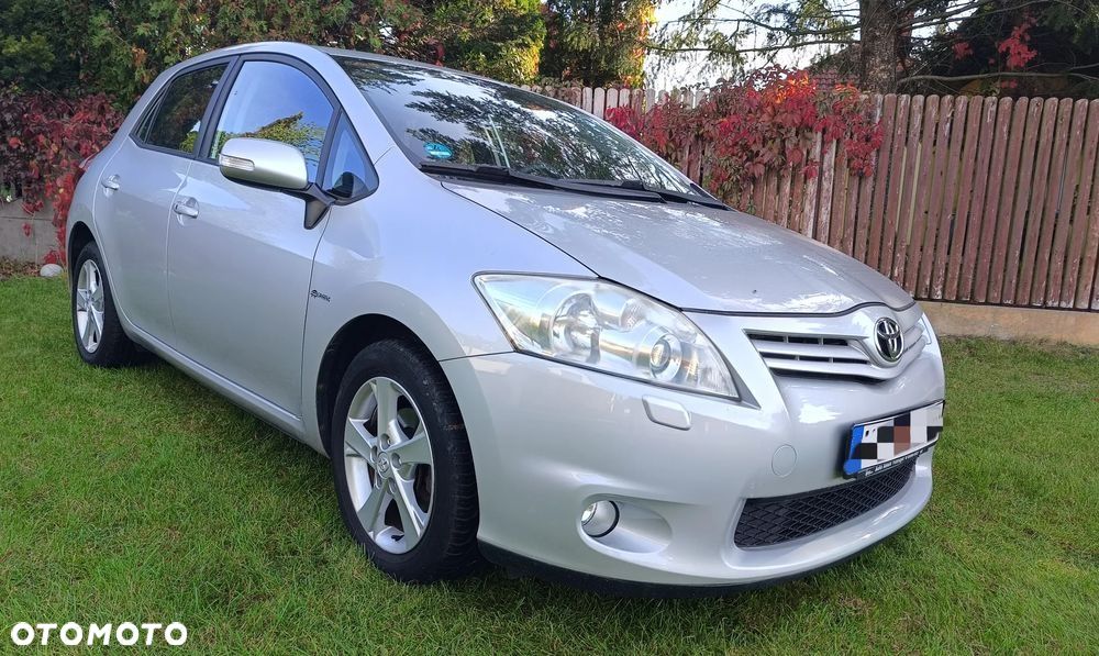 Toyota Auris 1.6 MultiMode Executive - 10