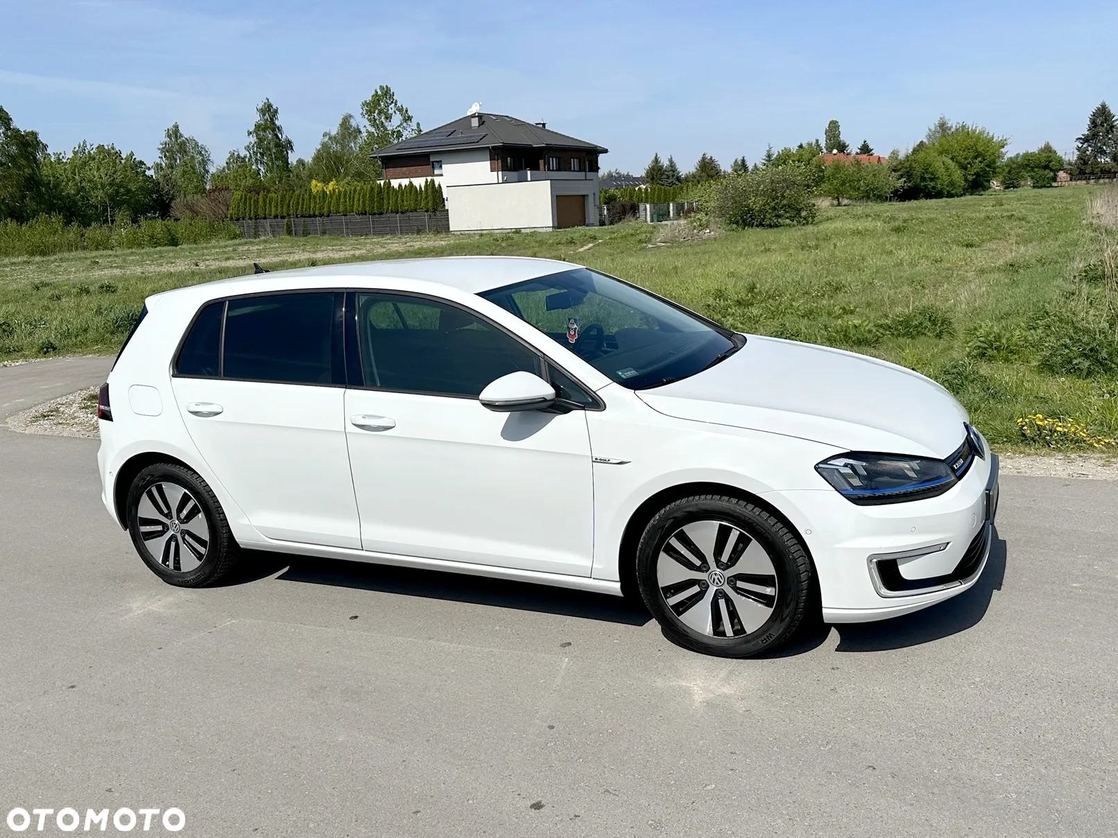 Volkswagen Golf e-Golf - 8