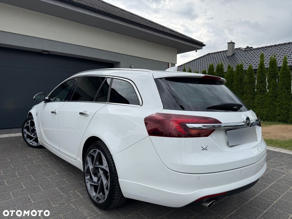 Opel Insignia 2.0 Exclusive - 11