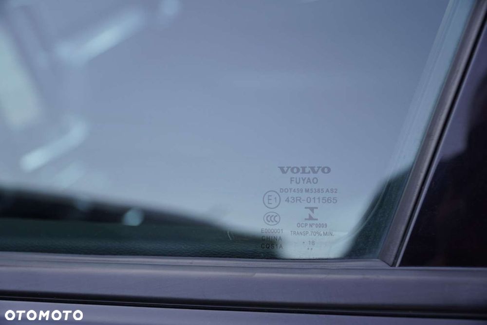 Volvo V60 D4 Geartronic Momentum Pro - 29