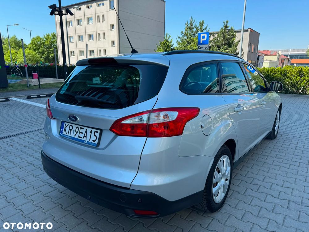 Ford Focus 1.6 TDCi Edition - 10